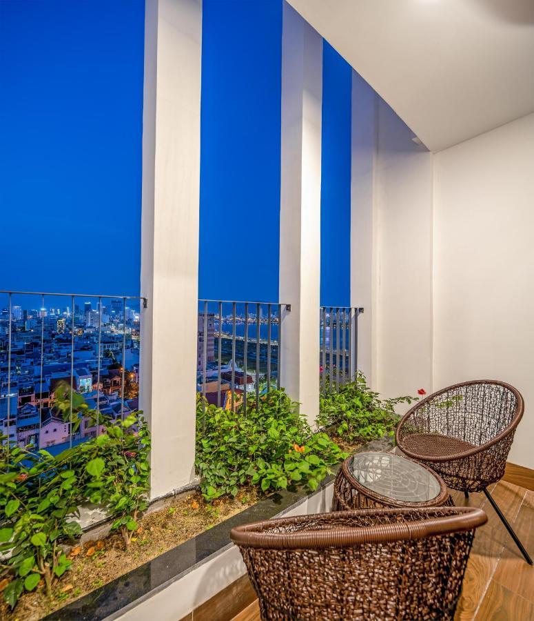 Gold Plaza Hotel Da Nang Exterior photo