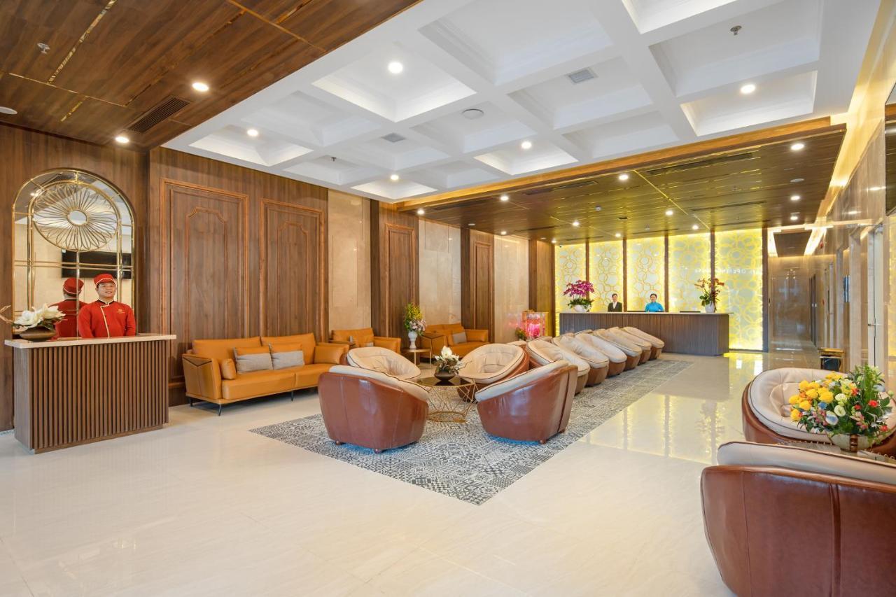 Gold Plaza Hotel Da Nang Exterior photo