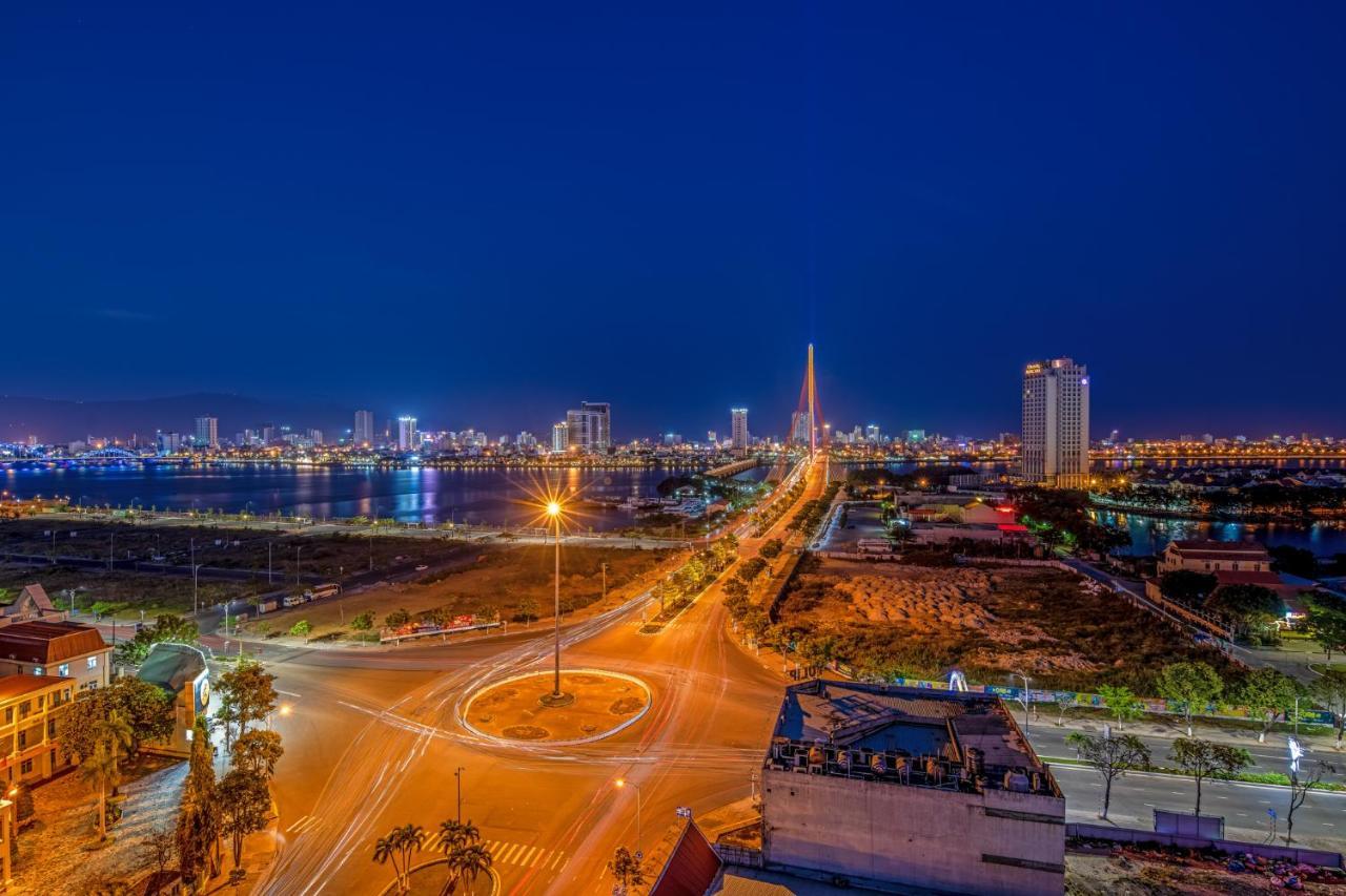 Gold Plaza Hotel Da Nang Exterior photo